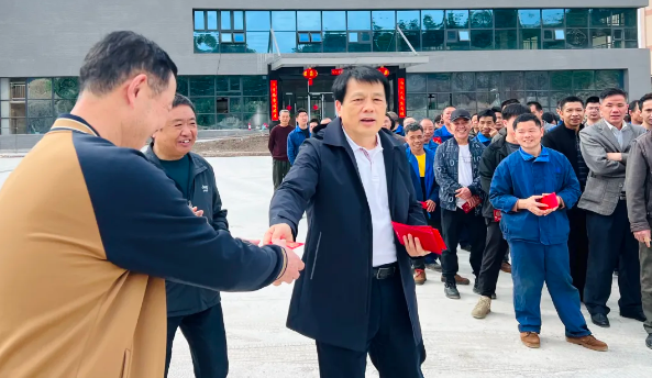 熊猫体育官方网站游乐开工大吉，龙跃新程！